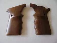 New ListingBrowning Buckmark UFX Wood Finger Groove Grips