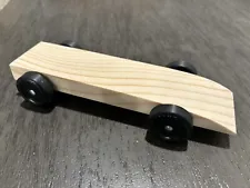 Fast Pinewood Derby Car "Ready to Race"