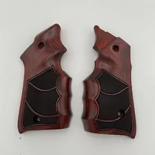 Altamont Wood Grips - Ruger Mark IV Super Rosewood Stippled