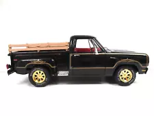 ERTL - AMERICAN MUSCLE - 1978 DODGE WARLOCK PICKUP TRUCK BARN FIND - 1/18 - READ