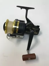 Vintage Daiwa BG60 Saltwater Spinning Reel - Great Condition