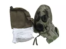 US M17 A2 Gas Mask MSA w/ New Filters & Hood & Canvas Carry Bag 1984 Size Small