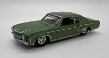 GreenLight 1:64 California Lowriders R2 1970 Chevrolet Monte Carlo NOT FOR SALE