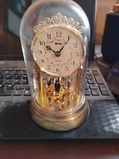 jones Glass dome clock