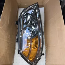 New Acura MDX Right Front Headlight 33101S3VA12 04-05-06