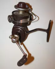 Old Brown Spinning Fishing Reel PREOWNED Made in Japan