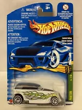 2002 Hot Wheels #7 Treasure Hunt White Ford Phaeton