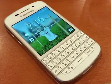 BlackBerry Q10 - 16GB - White (Unlocked)+ Excellent + ON SALE !!!