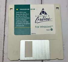 America Online V2.5 Program Disk 3.5" AOL For Windows Pre Owned Vintage 1990s