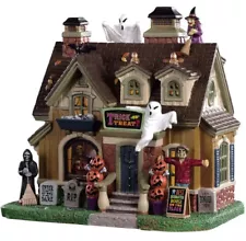 Lemax Spooky Town 2019 Spooky Winner #95455 BNB Porcelain Haunted Lit Build