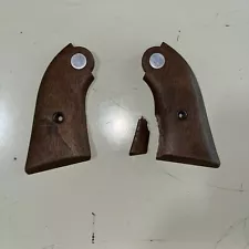 Ruger Bearcat ? used Factory Wood grip See Pics Damaged Repairable