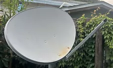 DIRECTV preowned satellite dish