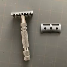 iKon Stainless Steel Standard Open Comb DE Razor