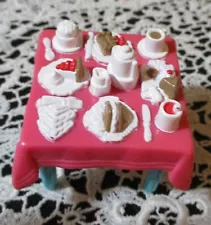 Fisher Price Sweet Streets Dollhouse Hotel Dessert Food Tea Table