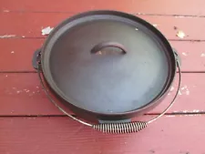 Vintage Cast Iron 3 Footed Camp Dutch Oven With Lid 12"