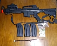 M83 Electronic Airsoft Gun 6mm BB, 3 Magazines, Lazer Sight Storage Locker Find