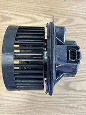 A/C Heater Blower Motor For GMC Sierra 1500 Yukon XL Chevy Silverado 1500 Tahoe