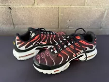 Nike Air Max Plus TN Hot Lava Authentic Size 9