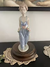 porcelain figurines for sale