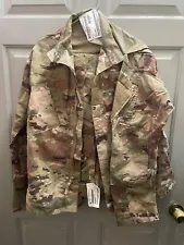 OCP Scorpion Army Issue FRACU Uniform Set Medium Reg NWT/NWOT Top and Trousers