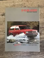 1989 Chevrolet Blazer S10 sales brochure 6 pg folder ORIGINAL dealer brochure!