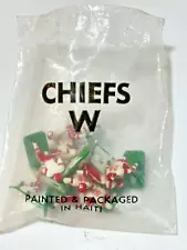 VINTAGE CHIEFS W TUDOR NFL ELECTRIC FOOTBALL TEAM