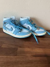 Nike Air Jordan 1 Mid SE Women's Basketball Shoe Blue US Size 8.5 DV1302-400