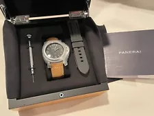 Panerai Luminor Base Logo PAM 1086 Steel 44mm Men's Watch Pam01086 New in Box