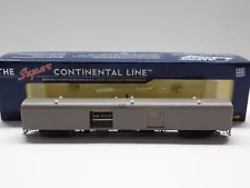 HO SCALE - RAPIDO 106091 Undecorated Baggage Express Passenger Train Car