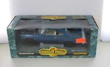 American Muscle Collectors Edition 1969 Dodge Super Bee 1:18 Scale ERTL Car T733