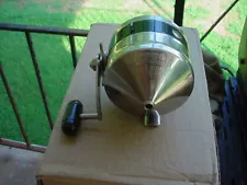 Zebco Model 55 Fishing Reel For Parts or Repair