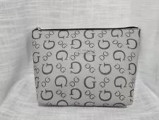 ð¤ GUESS Los Angeles Travel, Makeup, Accessory Bag for Sale ð¤