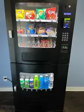 2023 Seaga Vending Machine, Beverage & Snack, with credit card reader