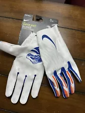 College football gloves. Nike vapor knit. Boise State Broncos