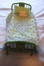 American Girl Doll Kitt Kittredge Green Metal Trundle Bed w/ Bedding 1st Edition