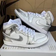 NEW Nike Air Jordan 1 Mid SE White Metallic Silver FN5031-100 Womens Size 11