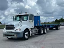 2004 Freightliner Columbia Day Cab Truck w/ Fruehauf 45' Flatbed Trailer bidadoo