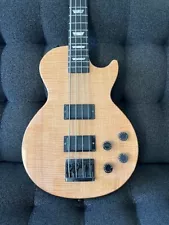 GIBSON LES PAUL BASS GUITAR (EXCELLENT!) - Reduced Price!