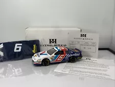 1/24 Raceway Replicas 1994 Valvoline Ford Thunderbird Mark Martin NASCAR