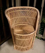 VTG Bohemian Woven Rattan Wicker Short Back Peacock Fan Barrel Accent Chair 30"