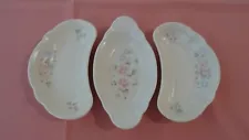 Pfaltzgraff TEA ROSE 7" Crescent Shaped Dishes TWO + Small AuGratin Baker 8"