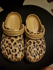 Crocs Cheetah Print Crocs Size Womens 7/ Mens 5