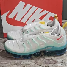 Nike Air Vapormax Plus SZ 11 Running Shoes DQ7645-100