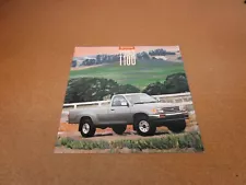 1993 Toyota T100 pickup truck sales brochure 16 page dealer literature ORIGINAL