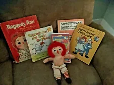 Vintage Raggedy Ann Books plus MORE!,,, Lot C