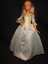 Barbie ~❤️~ 2005 Princess at the Masquerade Carnival Ball Blue Gown #163