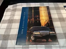 Original 1996 Lincoln Town Car Deluxe Sales Brochure Catalog