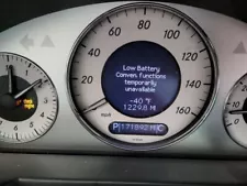 2006 Mercedes E320 E500 W211 Speedometer Cluster MPH 51076 E 2115402248 (For: 2006 E500)