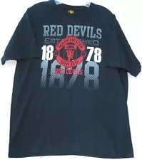 Manchester United red devils short sleeve 100% cotton crewneck T- shirt large