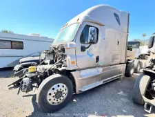 2016 Freightliner Cascadia 125 T/A Sleeper Truck Tractor Detroit -Parts/Repair